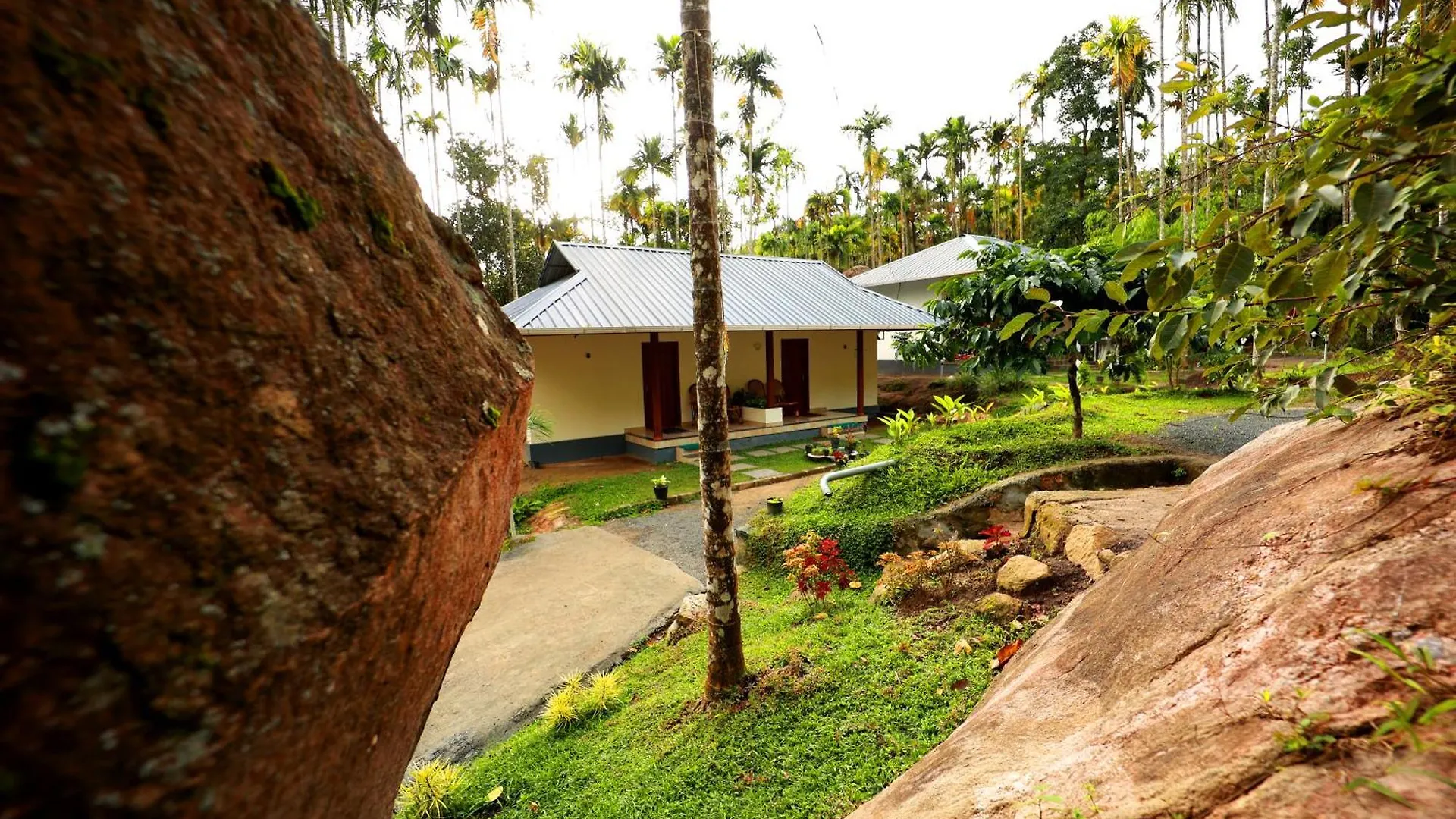 Cave Valley Wayanad Ambalavayal Guest house
